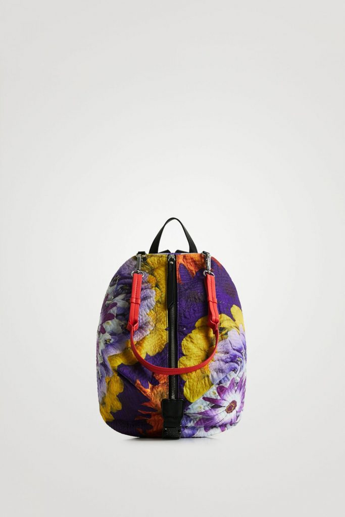 Desigual tiene el bolso definitivo para esta primavera a buen precio