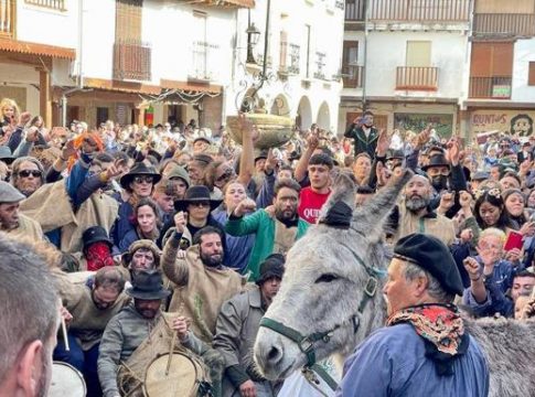 ANPBA impugna formalmente el uso de un burro en el 'Peropalo' de Villanueva como paso previo a un contencioso