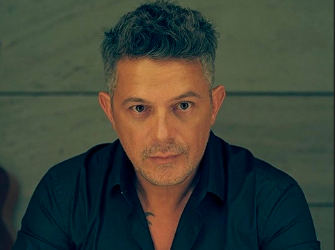 Alejandro Sanz Iba (2) Alejandro Sanz Iba