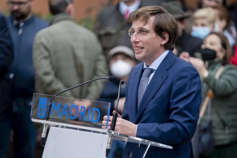 Almeida reclama a Sánchez que tome medidas en el campo