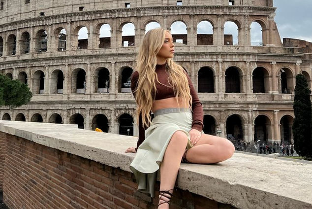 Ana Mena Cuando la noche arriba 2