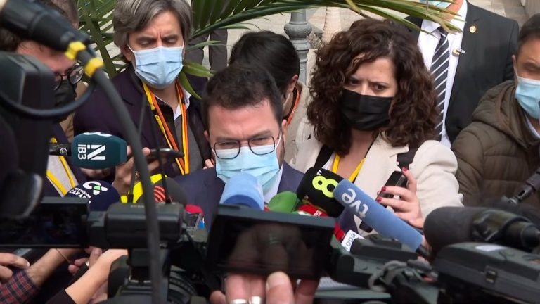 Aragonès traslada a Sánchez que 