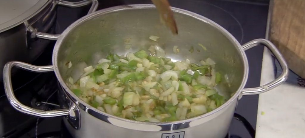 Bacalao al ajoarriero, la receta con la que Arguiñano borda el plato