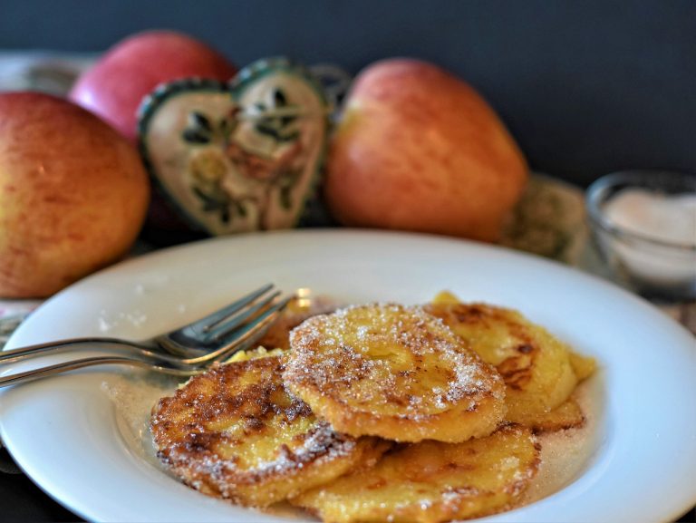 Buñuelos de manzana, cómo hacerlos saludables para no engordar un gramo