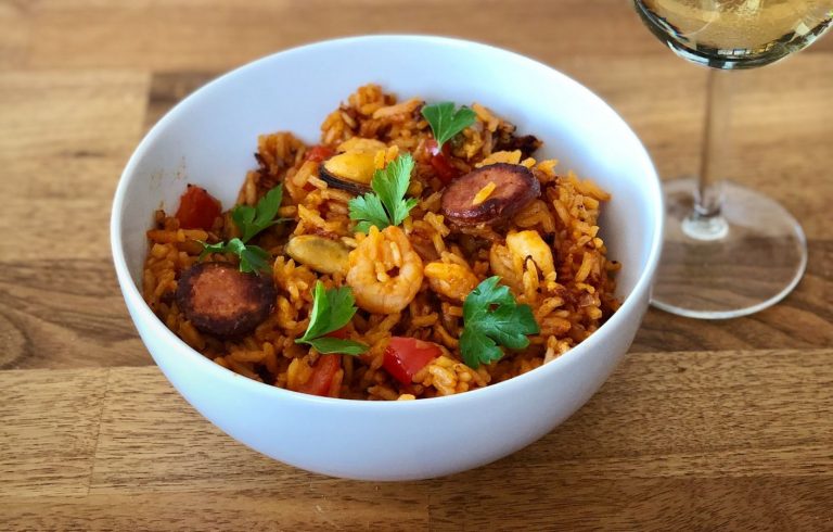 Cómo hacer el 'arroz del señorito', la paella más conocida de Valencia