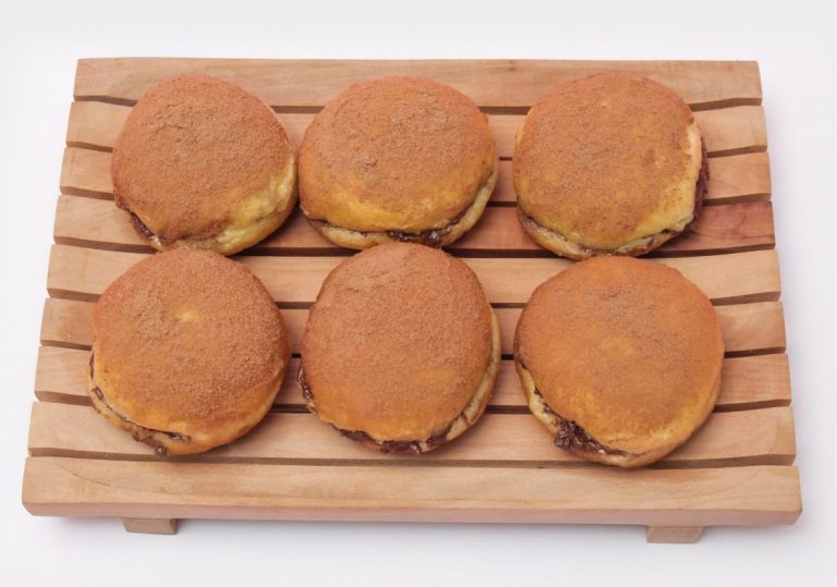 Cómo hacer los dorayaki que tanto gustan a Doraemon y a tu hijo