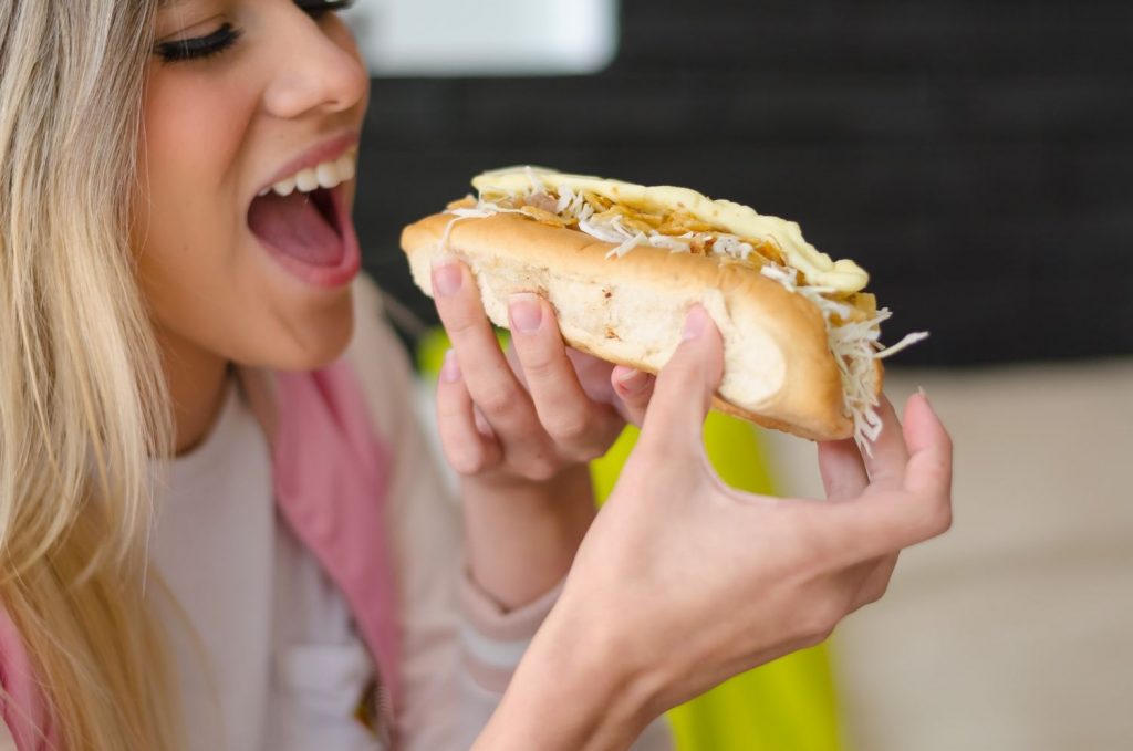Cómo hacer unos hot dogs de zanahoria que sean la envidia de todos 23 comer