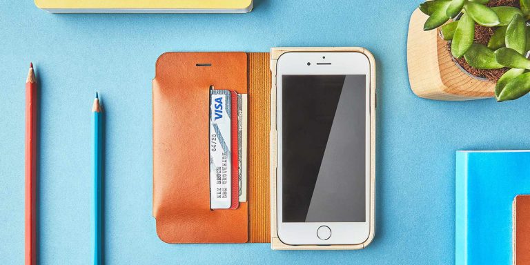 ¿Con o sin funda? Cómo es mejor cargar un móvil Android