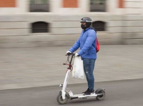 El 61% de los españoles se compraría una bicicleta o patinete eléctrico de segunda mano