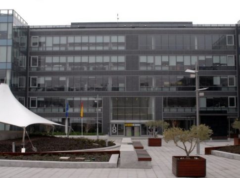 El Gobierno aprueba la modificación de los límites de gasto para servicios de la AEMPS