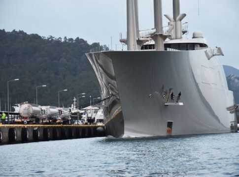 El Gobierno localiza 3 yates en Barcelona, Mallorca y Melilla para ser retenidos por las sanciones a Rusia