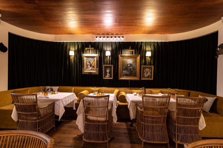 El Perro y La Galleta inaugura al más puro estilo ‘british club’ su nuevo restaurante