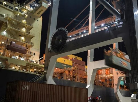 El déficit comercial de EE.UU. marcó un nuevo récord en enero