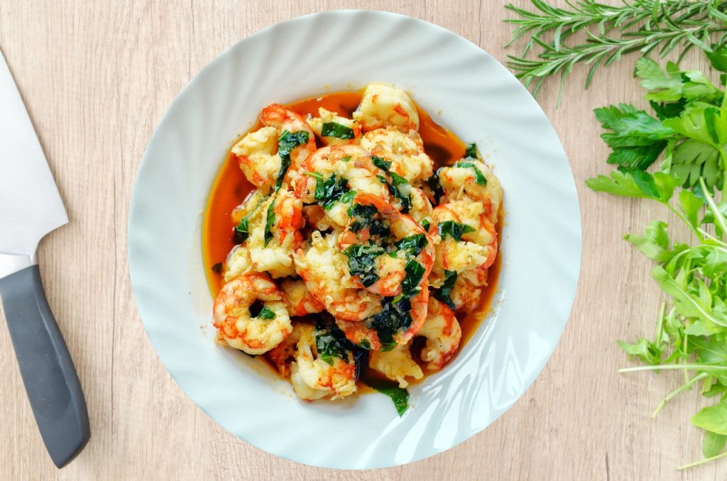 Espinacas con bechamel: los secretos de Arguiñano para bordar la receta 15 gambas