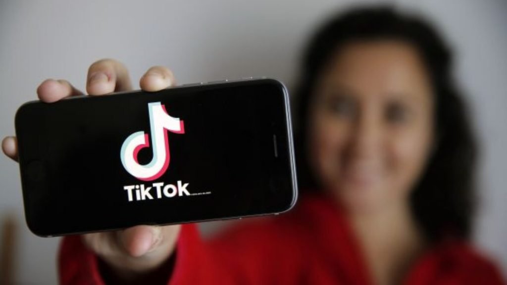 El truco para descargar los vídeos de TikTok sin marca de agua