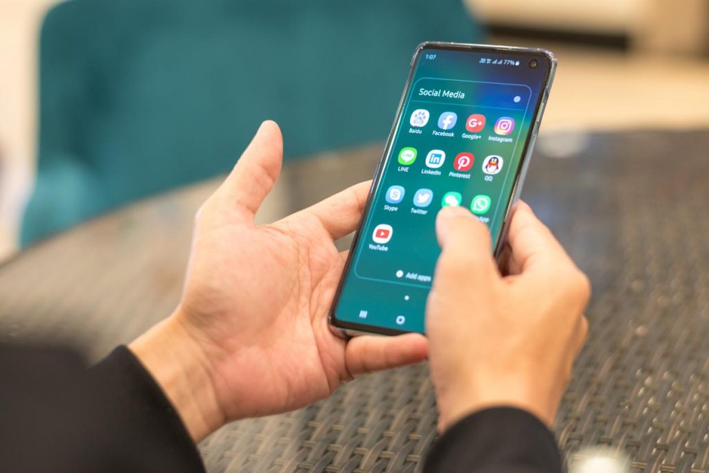 El truco para eliminar las apps preinstaladas que no puedes borrar 9