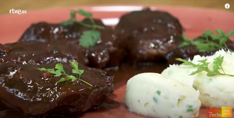 Esta receta de carrilleras es la más famosa de los hermanos Torres