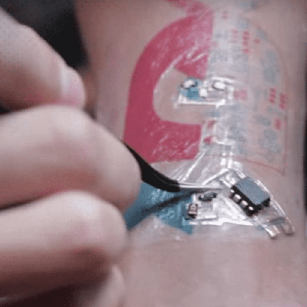 ¿El tatuaje electrónico es capaz de sustituir a los móviles?
