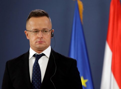 Hungría avanza que bloqueará las sanciones de la UE contra la energía rusa