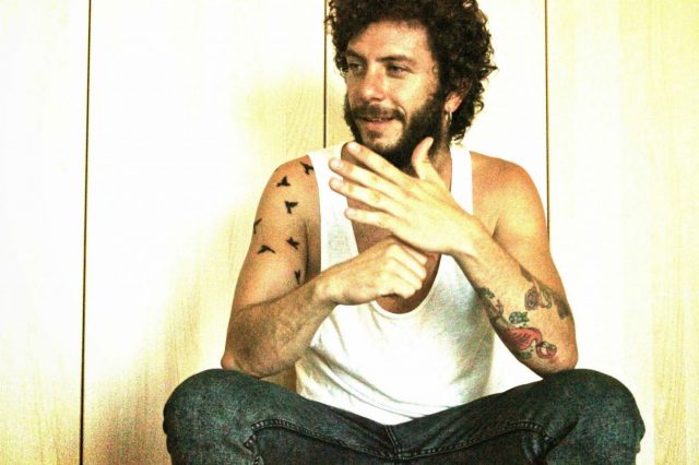 Juanito Makandé  Folclore sintético