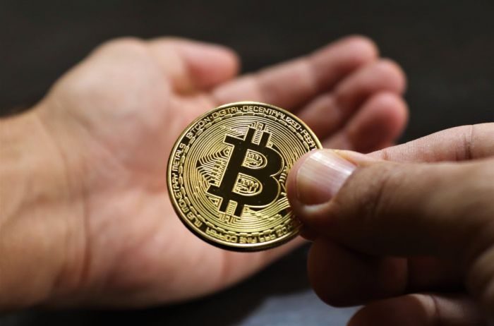 La curiosa teoría de Elon Musk sobre el bitcoin