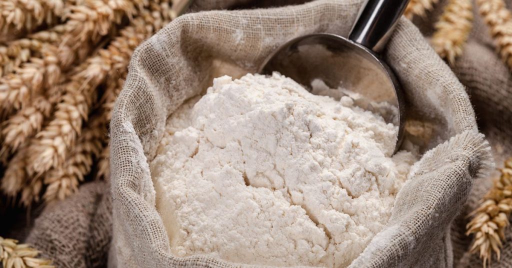 La harina tiene fecha de caducidad 6