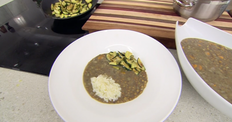 La receta de Arguiñano para hacer unas lentejas en 15 minutos