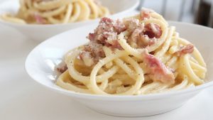 La receta de carbonara que te hará quedar como un pro