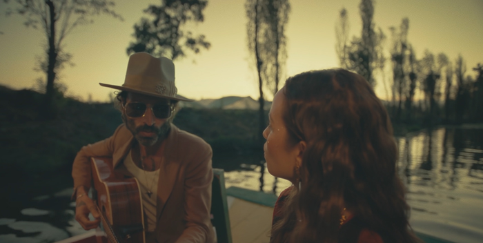 Leiva en 'Llegará' con Catalina García de Monsieur Periné 2 Leiva Catalina Garcia Llegara 2