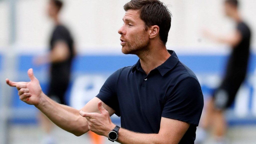 El favorito para sustituir a Ancelotti en el Real Madrid 29 Los hinchas piden a gritos a Xabi