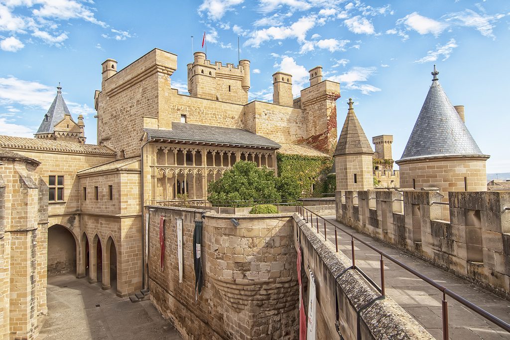 Otro de los lugares a visitar en este pueblo medieval de Olite: la Muralla