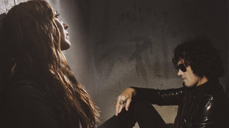 Mónica Naranjo en '¡Ey!' junto a Bunbury