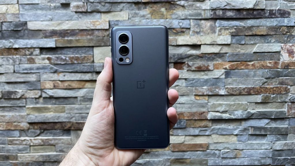 OnePlus Nord 2T: todo lo que sabemos del superventas de la marca 15 OnePlus Nord 2T