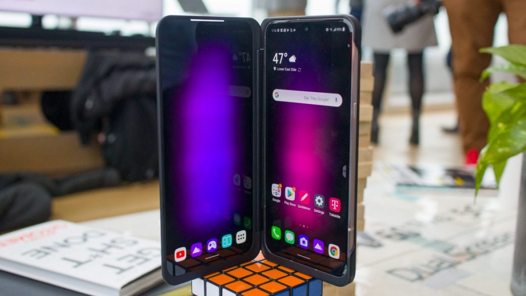 Por qué deberías comprarte un smartphone de pantalla doble