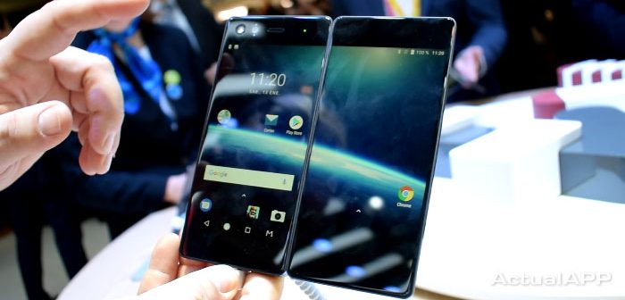 Por qué deberías comprarte un smartphone de pantalla doble