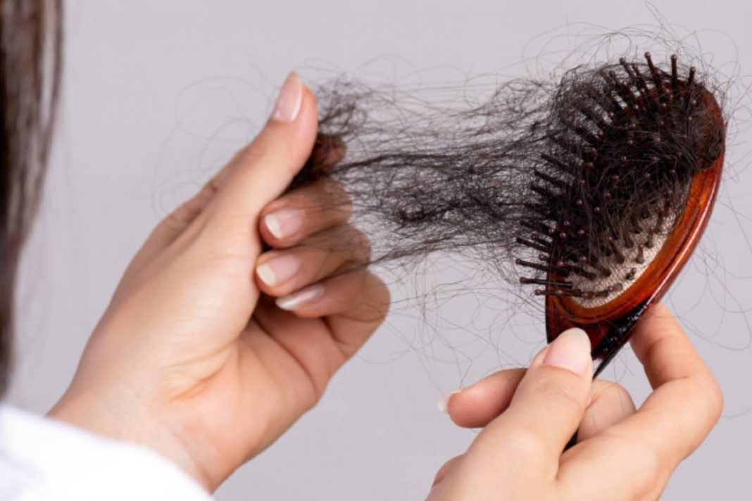 Qué hacer si se te cae mucho el pelo
