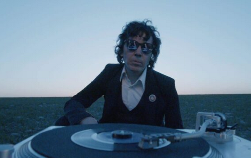 Rubén Pozo regresa con 'Mañana es lunes'