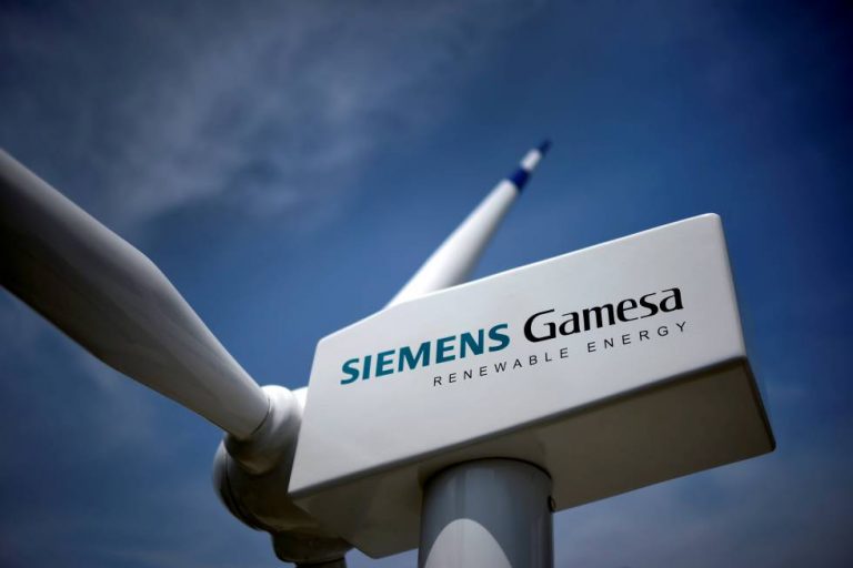 Siemens Gamesa no prevé segregar su negocio y no se plantea a corto plazo reducir plantilla ni cerrar plantas