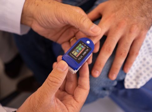 Síntomas de un ictus así te avisa tu cuerpo para que vayas a urgencias Síntomas de un ictus así te avisa tu cuerpo para que vayas a urgencias