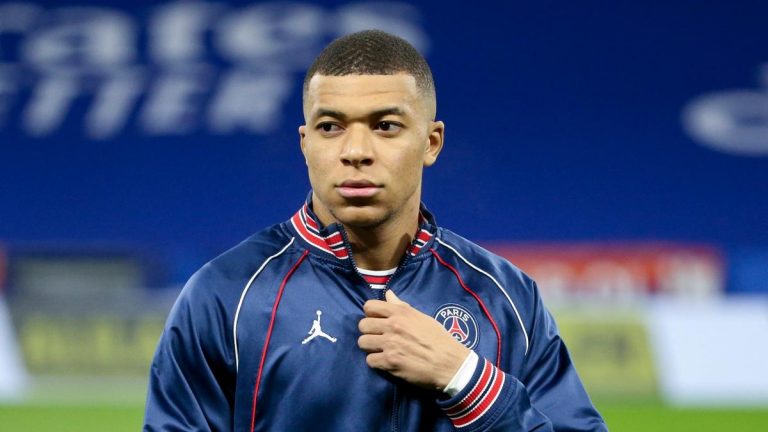 ¿Tiene un acuerdo Mbappé con el Real Madrid para fichar en verano?
