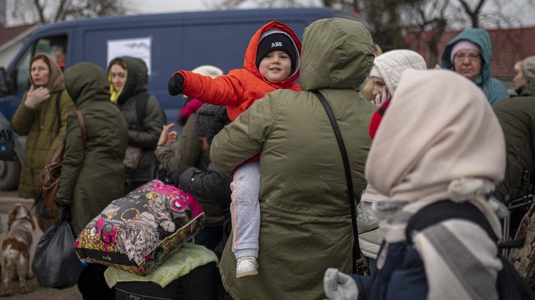 Un autobús parte este jueves a Polonia desde Pamplona para traer a Navarra a refugiados ucranianos
