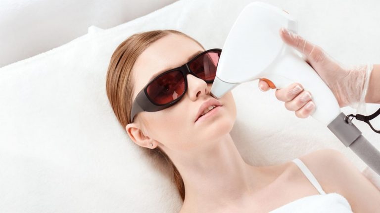 Los riesgos de la depilación láser para tu salud