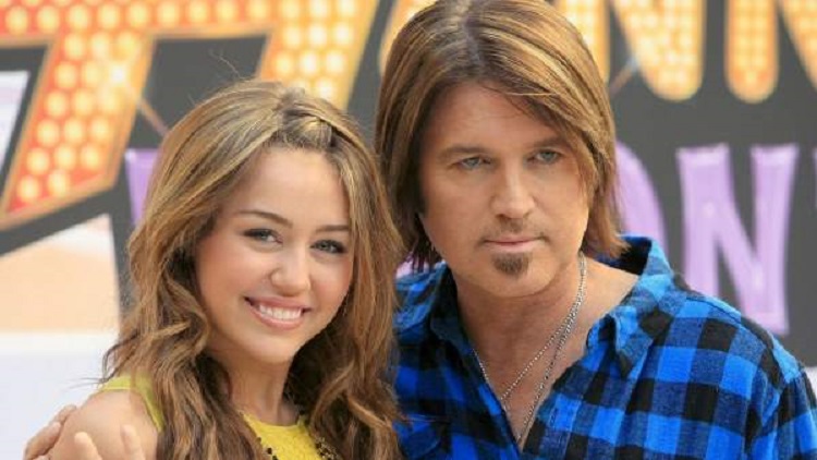 Anillo de castidad y otros requisitos que tienen que cumplir las estrellas Disney 3 Anillo de castidad y otros requisitos que tienen que cumplir las estrellas Disney