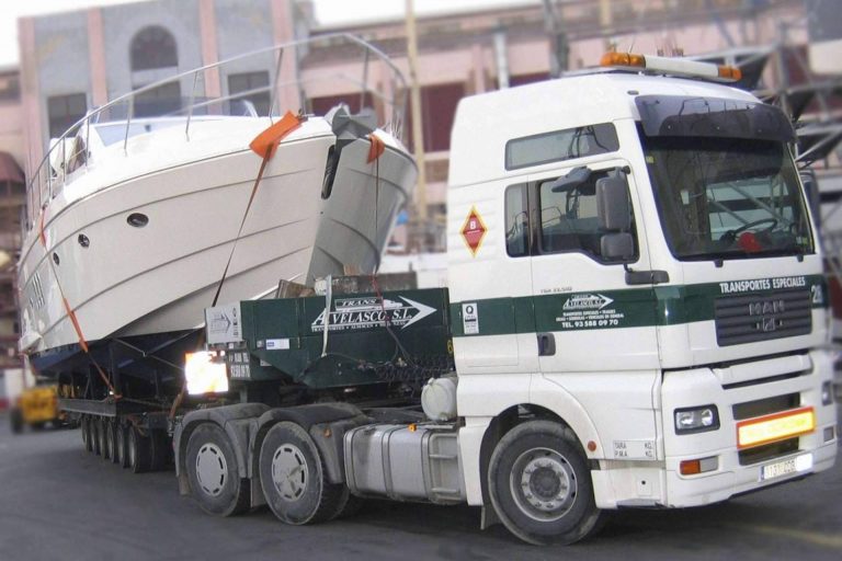 Servicio de transporte de barcos de la mano de Grupo AVEA