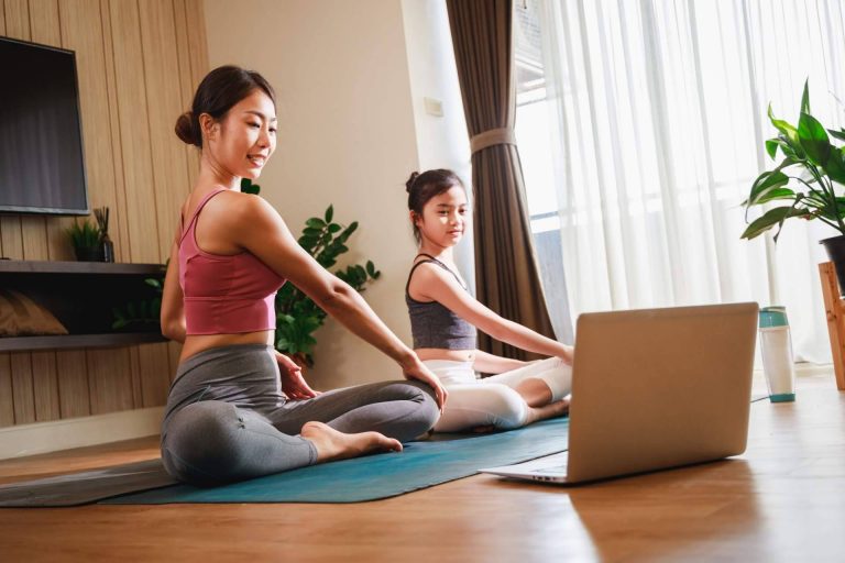 Una plataforma ideal para practicar yoga desde casa, Yoga Online