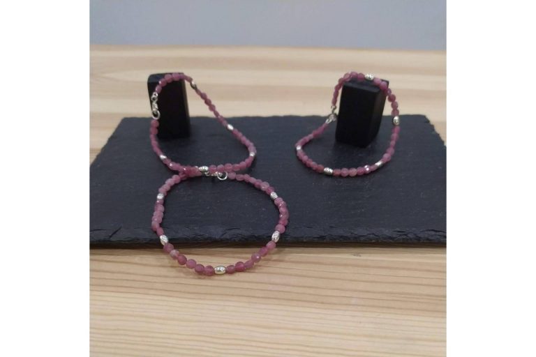 La joyería Dreki ofrece diseños únicos hechos con gemas