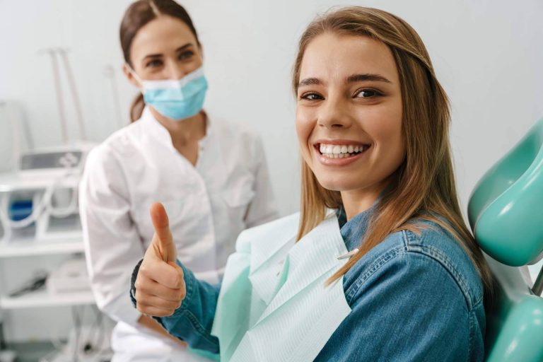 Los profesionales de la Clínica Dental Sandra Calvo