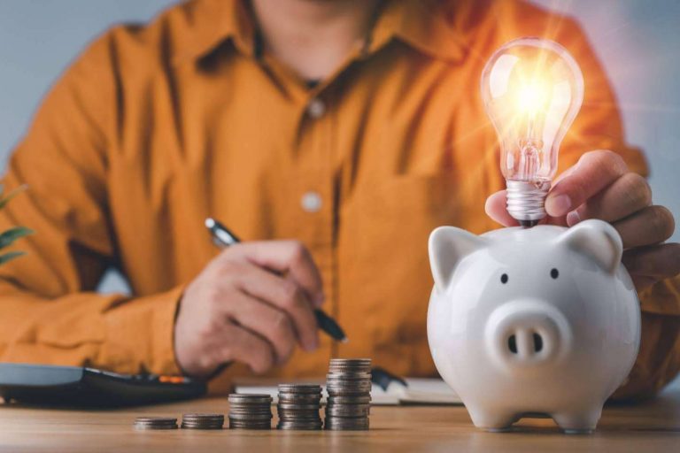 ¿Cómo funcionan los contadores inteligentes y cómo pueden beneficiar a las personas?