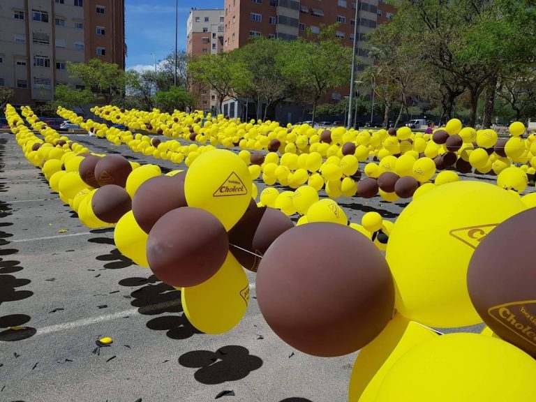 La falla Oliveral y batidos Choleck batirán el récord mundial en una globotá el próximo día 6 de marzo