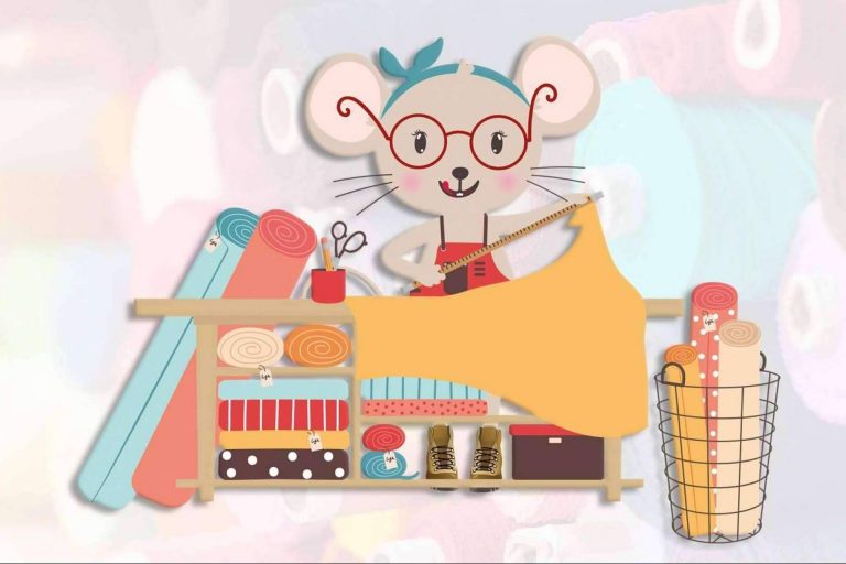 Lúa Marthin ofrece su colección de telas y juguetes